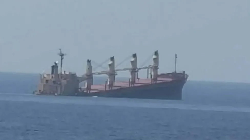 UK Ship Sinks in Yemen